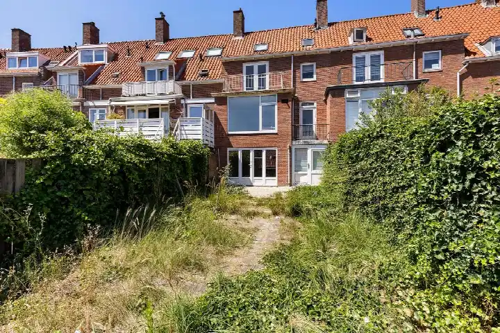 Studio te koop: Burgemeester Engelbertsstraat 16, Centrum Zandvoort
