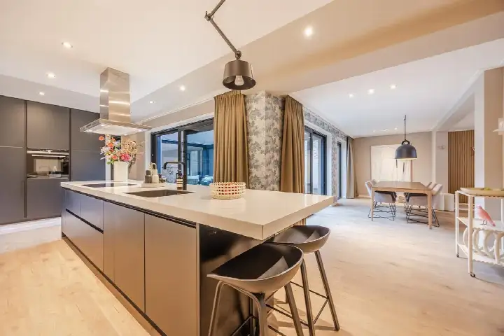 Tussenwoning te koop: Burgemeester Geillstraat 36, Binnenstad-Java Terneuzen
