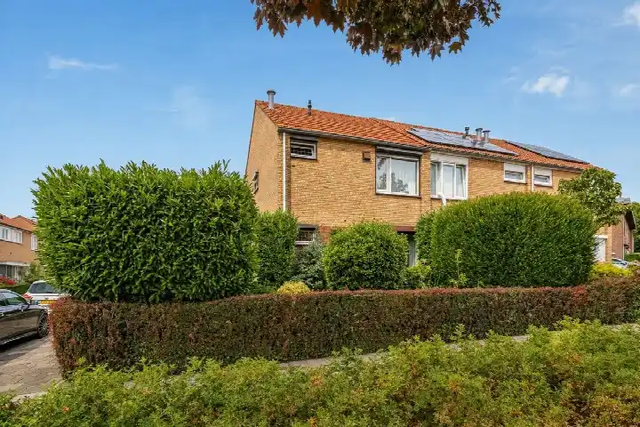 Semi-detached for sale: Burgemeester Honéestraat 2, Meerssen Meerssen