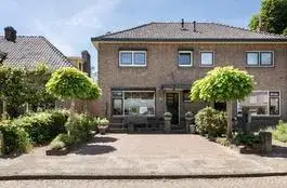 Twee-onder-één-kap te koop: Burgemeester Nahuyssingel 31, De oude Stad binnen de gracht Doesburg