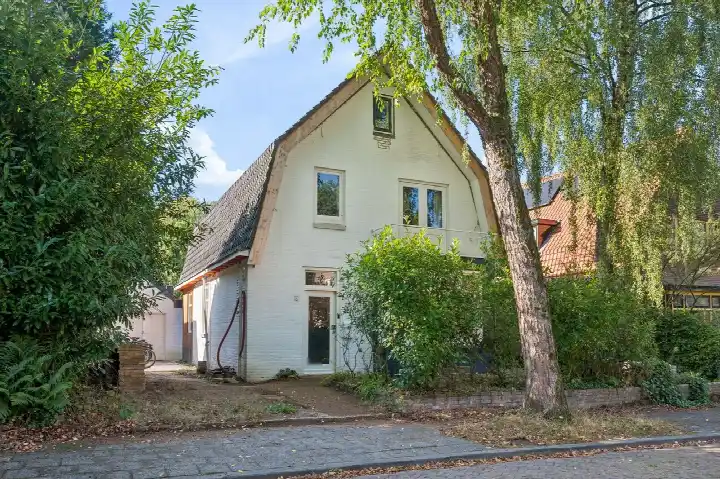 Detached house for sale: Burgemeester Prinslaan 32, Burgemeestersbuurt Ede