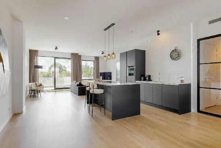 Appartement te koop: Burgemeester Rijnderslaan 380, Van der Leekbuurt Amstelveen