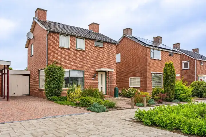 Vrijstaande woning te koop: Burgemeester Snaterlaan 54, Oude Pekela Oude Pekela