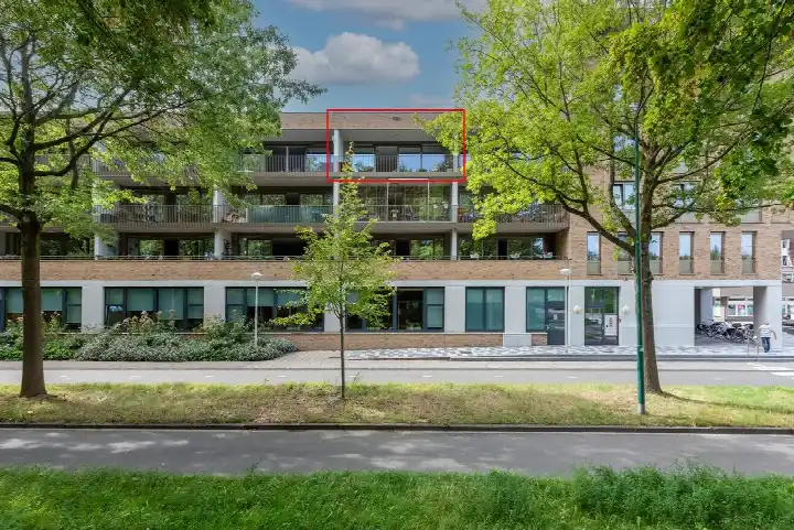 Appartement te koop: Burgemeester van der Postlaan 46, Hamershof Leusden