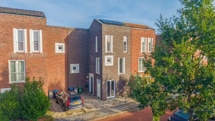 Tussenwoning te koop: Burgerwaard 55, Schuytgraaf-Zuid Arnhem