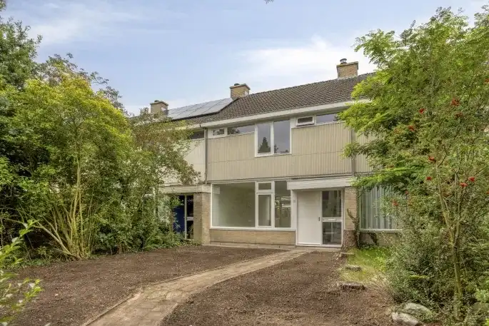 Tussenwoning te koop: Burmaniahuis 8, Schelfhorst Noordwest Almelo