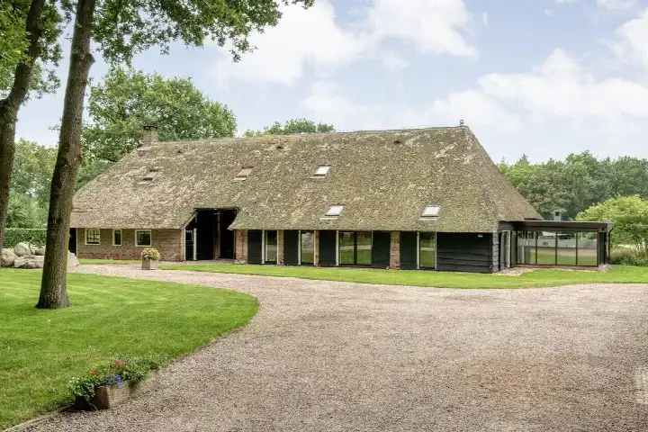 Vrijstaande woning te koop: Busselterweg 2, Verspreide huizen Havelte Darp