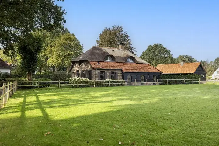Vrijstaande woning te koop: Buurtstraat 11, Garderen Garderen