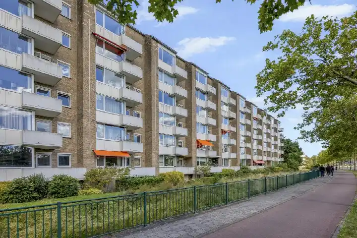 Appartement te koop: Buziaulaan 83, Artiestenbuurt Rijswijk