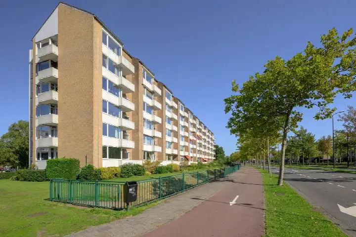 Appartement te koop: Buziaulaan 85, Artiestenbuurt Rijswijk (Zh)