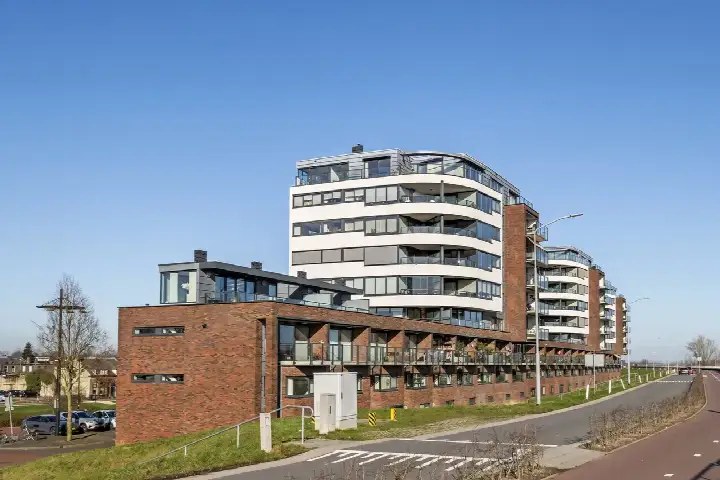 Appartement te koop: C. de Kleijnstraat 42, Latenstein Tiel