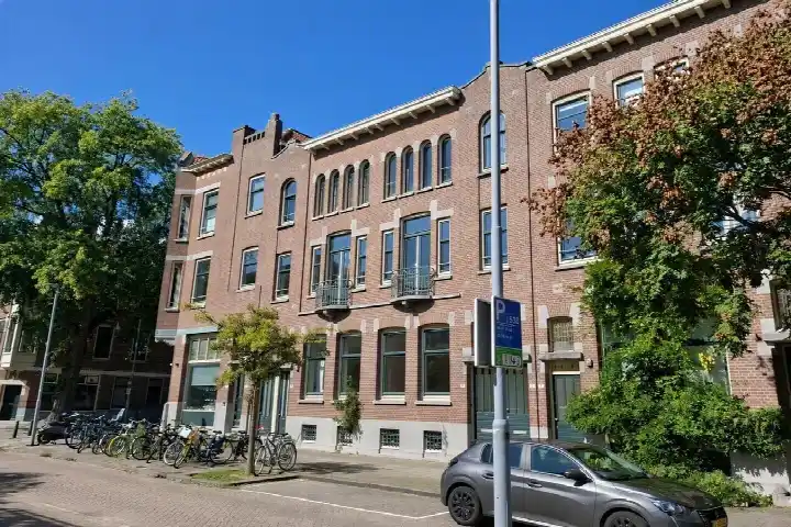 Apartment for sale: C.P.Tielestraat 9B, Nieuwe Westen Rotterdam