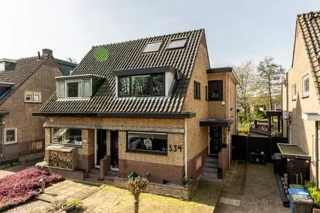 Semi-detached for sale: Capelseweg 534, Oosterflank Rotterdam