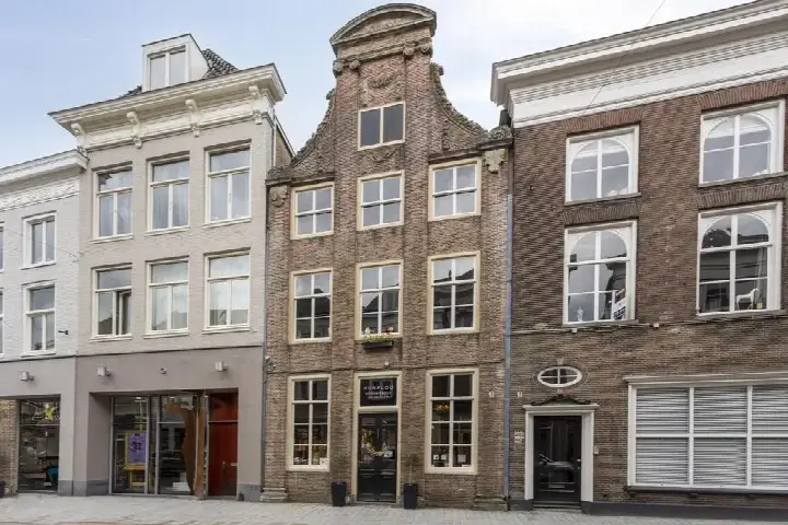 Apartment for rent: Capucijnenpoort 10E, Binnenstad centrum 'S-Hertogenbosch