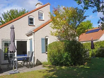 Tussenwoning te koop: Cardium 37, Verspreide huizen Brouwershaven Brouwershaven