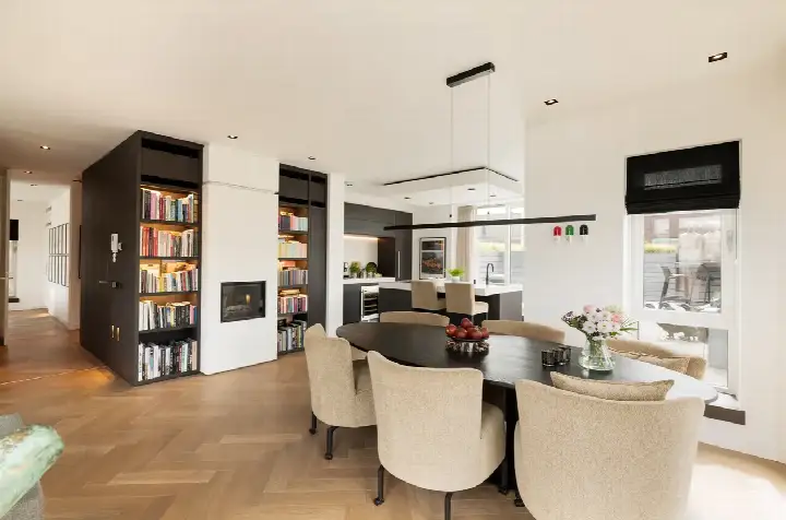 Appartement te koop: Carel Willinkgracht 773, Holland Park Diemen