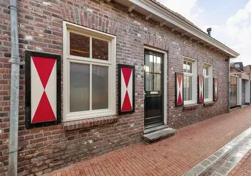 Appartement te huur: Carisstraatje 1, Weert-Centrum Weert