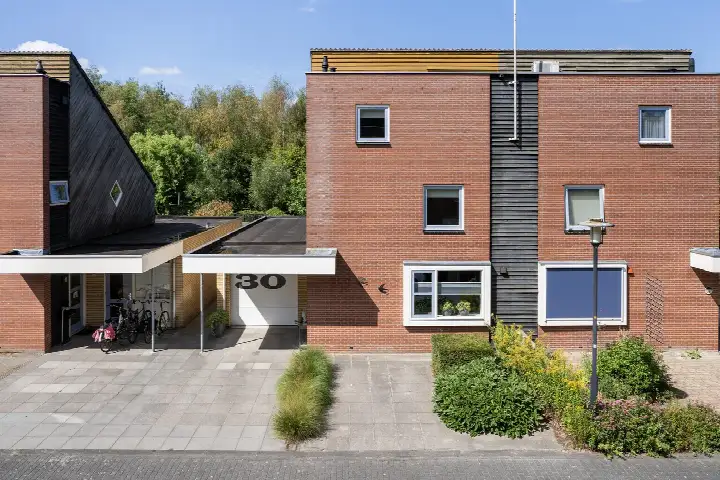 Twee-onder-één-kap te koop: CARLIERSTRAAT 30, Havankpark Leeuwarden