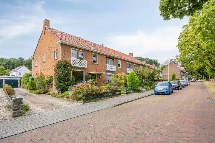 Hoekwoning te koop: Cattepoelseweg 325, Alteveer/Cranevelt Arnhem