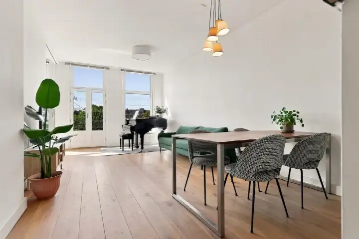 Apartment for sale: Celebesstraat 34-2, Timorpleinbuurt-Noord Amsterdam