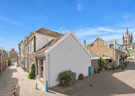Terraced house for sale: Cellebroerstraat 21, Centrum-West Delft