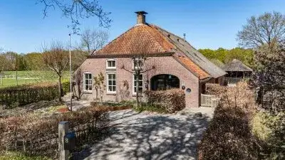 Vrijstaande woning te koop: Centrum 8, Lieveren Lieveren