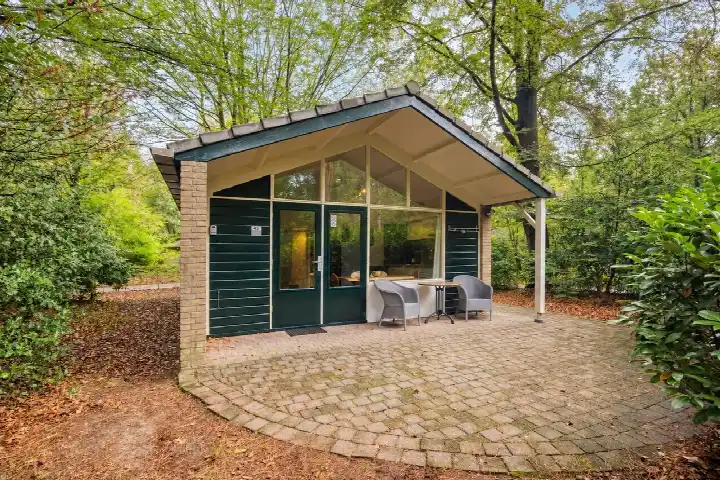 Vrijstaande woning te koop: Centrumweg 5-45, Buitengebied Epe West Epe
