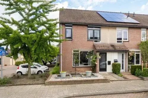 Hoekwoning te koop: Charlotte Köhlerstraat 91, Middelhoek Hengelo