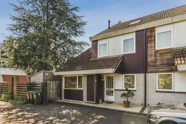 Semi-detached for sale: Chirurgijn 53, Beroepenbuurt Amstelveen