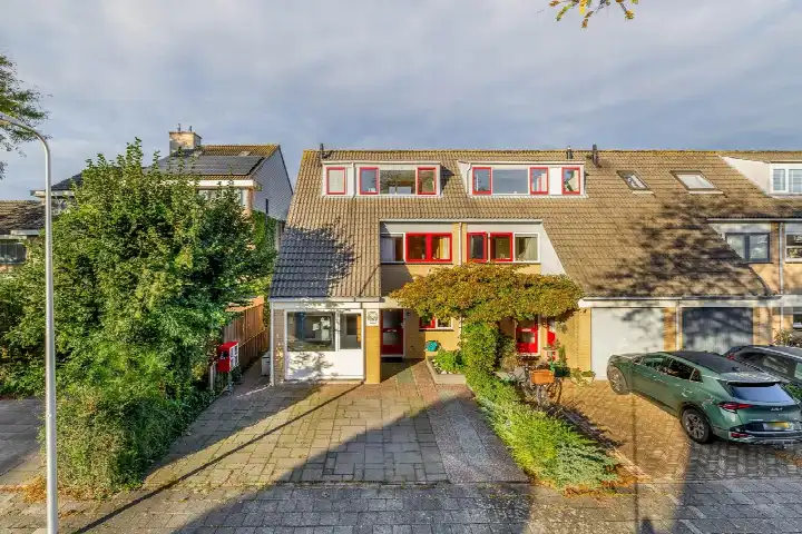 Hoekwoning te koop: Chopinstraat 71, Chopinbuurt Capelle Aan Den Ijssel