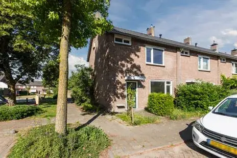 Hoekwoning te koop: Christinastraat 16, Bolst Erp
