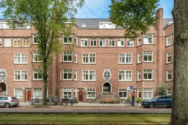 Appartement te koop: Churchill-laan 168-2, Scheldebuurt-West Amsterdam