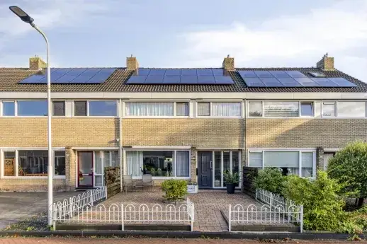 Tussenwoning te koop: Claerkamp 12, De Wiken west Drachten