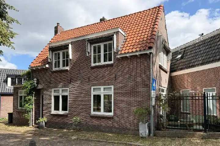 Vrijstaande woning te koop: Clarissenbuurt 49, Binnenstad-West Alkmaar