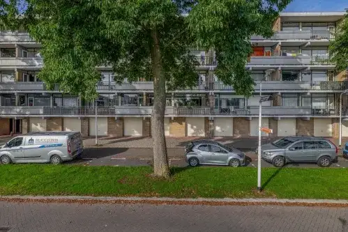 Apartment for sale: Claude Monetstraat 36, Schilders- en Waddenbuurt Zaandam