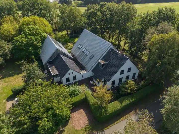 Vrijstaande woning te koop: Commissiebos 6, Buitengebied ten oosten van Zevenhuizen Zevenhuizen