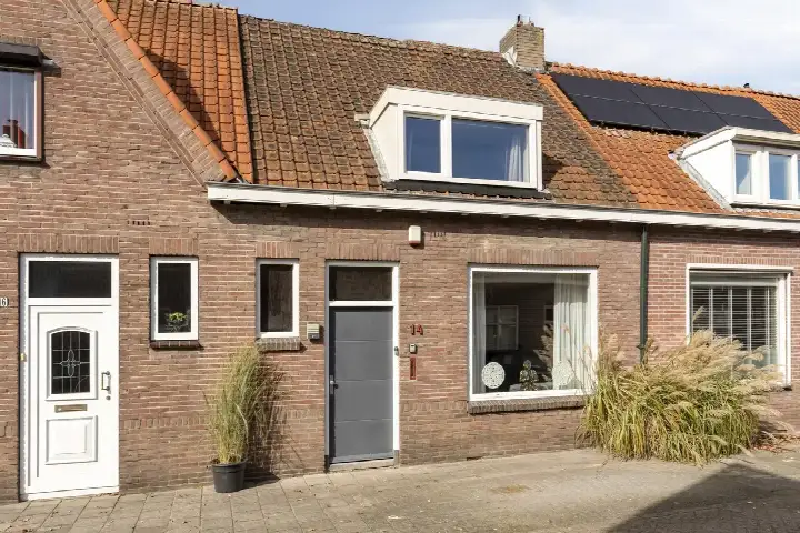 Terraced house for sale: Condensatorstraat 14, Muschberg, Geestenberg Eindhoven