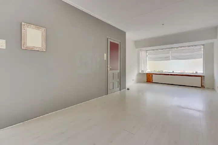 Tussenwoning te koop: Constant Erzeijstraat 59, Oud Hoograven-Noord Utrecht