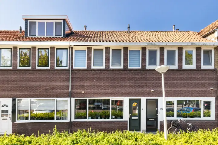 Terraced house for sale: Constantijn Huygensstraat 117, De Korte Akkeren Oud Gouda