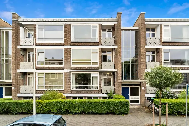 Appartement te koop: Cornelis Houtmanstraat 34, Bezuidenhout-Oost 'S-Gravenhage