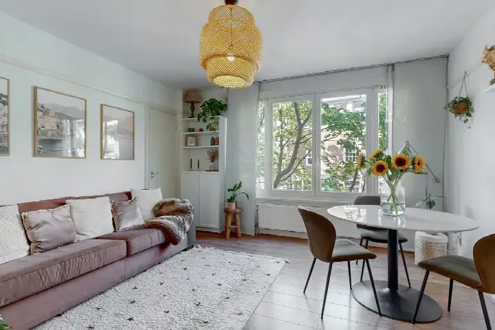 Studio te koop: Cornelis Trooststraat 6-2, Cornelis Troostbuurt Amsterdam