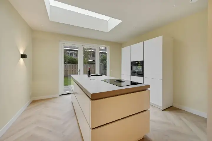 Appartement te koop: Cornelis van der Lijnstraat 74, Bezuidenhout-Oost 'S-Gravenhage
