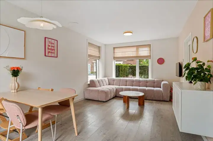Hoekwoning te koop: Cornelis van Eerdenstraat 21, Dorp Zoetermeer