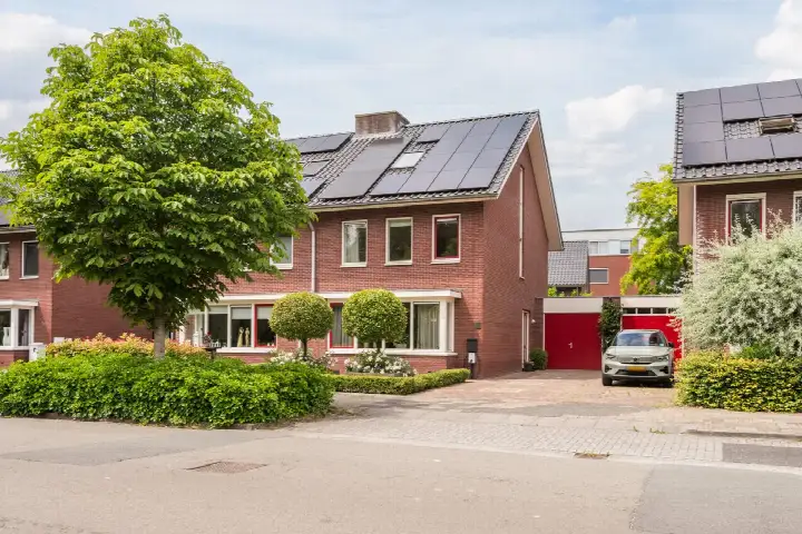 Tussenwoning te koop: Couperuslaan 1D, Sypel Oost Harderwijk
