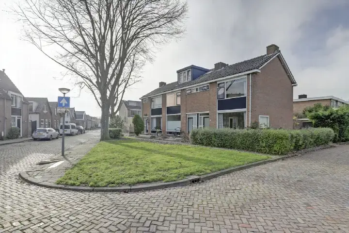 Hoekwoning te koop: Couperusstraat 12, Dubbeldam-Noord Dordrecht