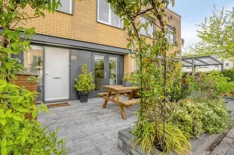 Tussenwoning te koop: Couperusweg 83, Literatuurwijk Midden-oost Almere