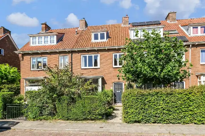 Tussenwoning te koop: Cremerstraat 23, Voorburg Midden zuid Voorburg
