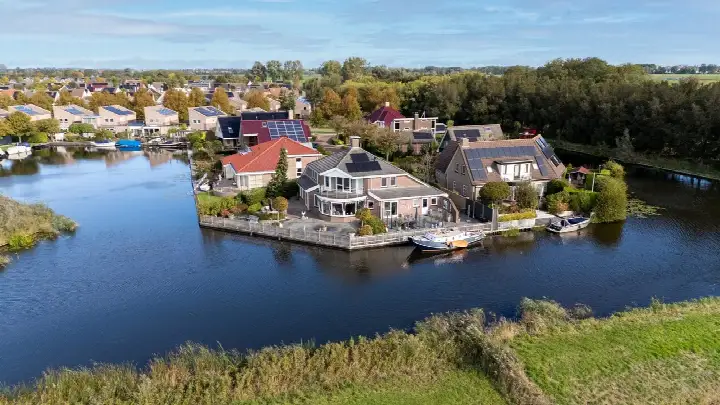 Vrijstaande woning te koop: Croleskwartier 9, De Rat-Cloosterkamp Ijlst