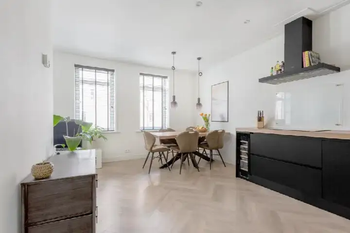 Home for rent: Crynssenstraat, Paramariboplein e.o. Amsterdam