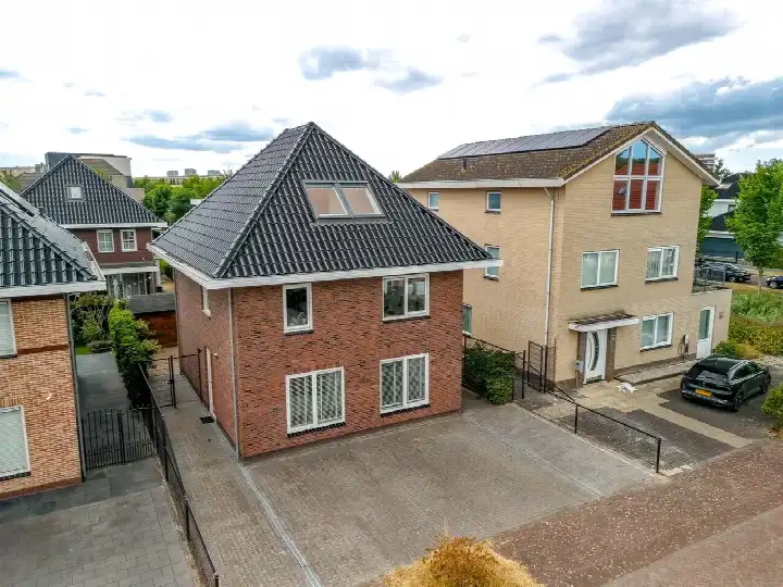 Vrijstaande woning te koop: Cyclopenstraat 24, Homeruskwartier Noord Almere